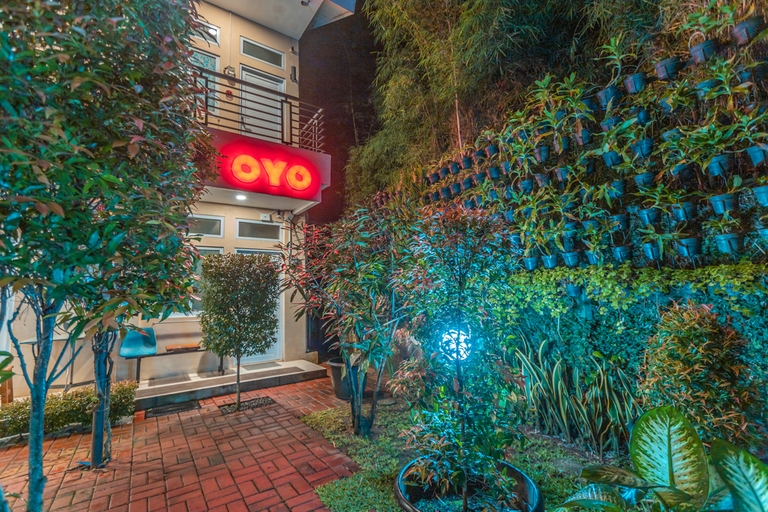 Exterior & Views, OYO 3141 Bogor Homestay Syariah, Bogor