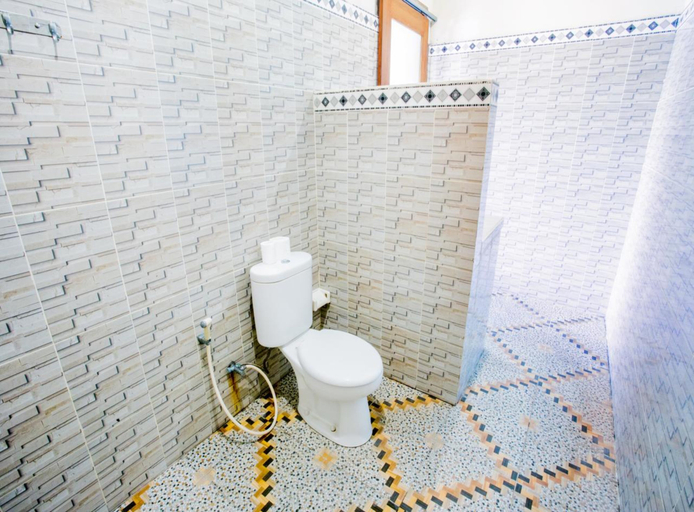 Bathroom 5, Kastapar Bridge Guest House Lembongan, Klungkung