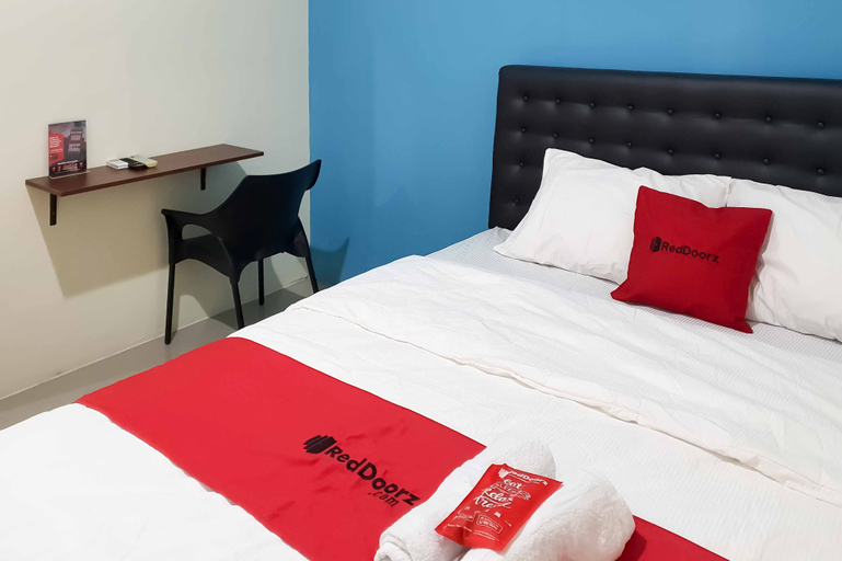 RedDoorz @ Darmo Park 1 Surabaya, Surabaya