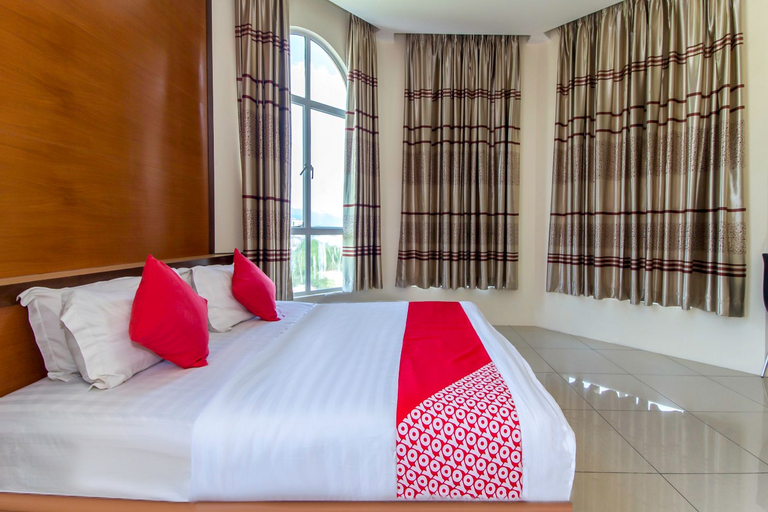 OYO 776 Fame Hotel, Seremban