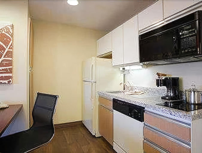 Dining Room 14