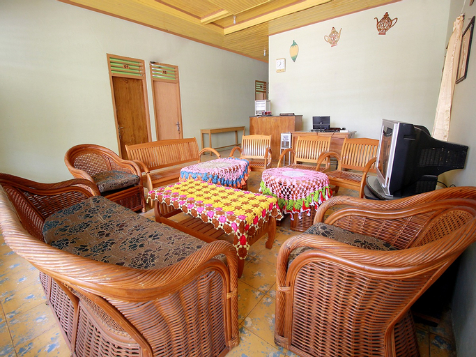 SPOT ON 2825 Hotel Mutiara, North Bengkulu