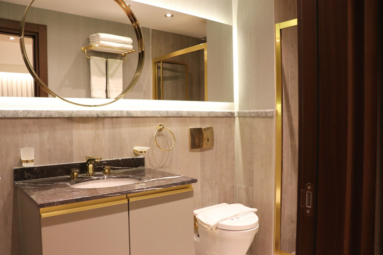 Bathroom 5, Kings Cross Hotel Istanbul, Şişli