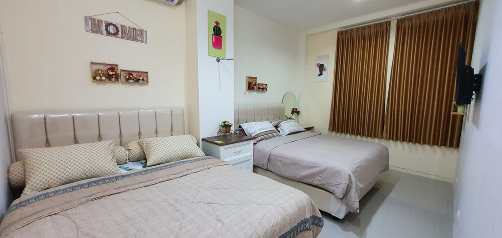 Lobivia Guest House, Semarang
