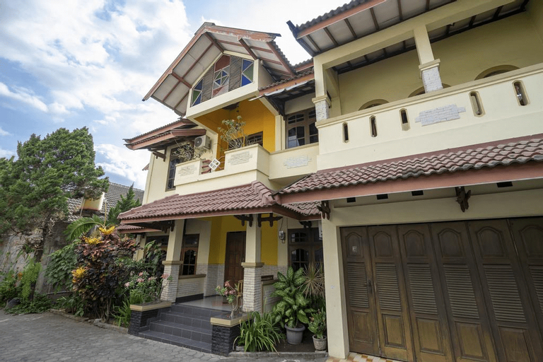 Guest House Omah Waris, Yogyakarta