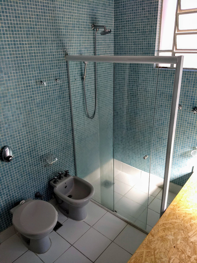 Bathroom 4, Vintage Pousada Hostel, Petrópolis