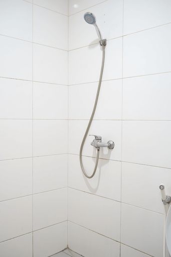 UROOMS Tanah Abang Jakarta, Central Jakarta