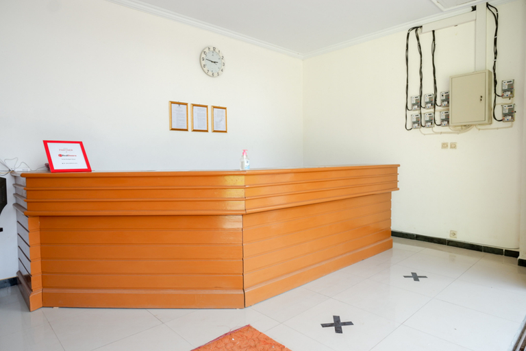 Public Area 3, RedDoorz @ Jalan Wonosari KM.9, Sleman