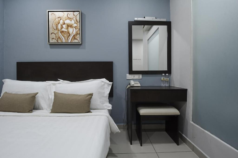 De Era Hotel (Formerly known as Izumi Hotel Balakong), Hulu Langat