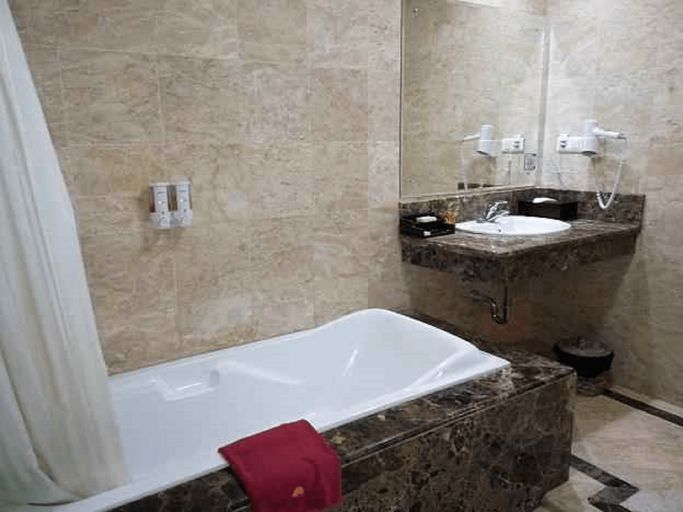 Hotel Royal Victoria, Kutai Timur
