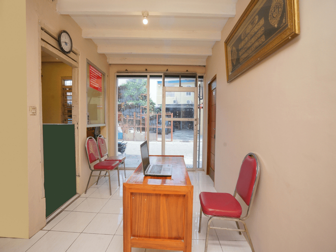 Others 5, OYO 2656 Az Zahra Residence Syariah, Surabaya