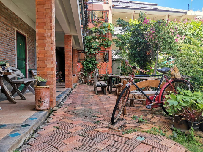 Others 5, Baan Por Jai, Ko Lanta