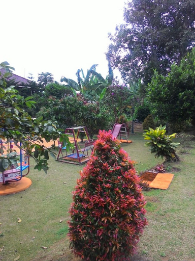 Villa Orange by Kan-El, Bogor