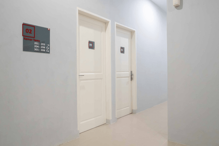 Public Area 5, RedDoorz @ Helvetia Medan 2, Medan