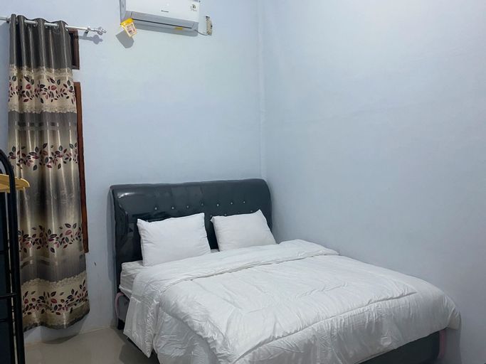 Khalisa Home Syariah Pontianak, Pontianak