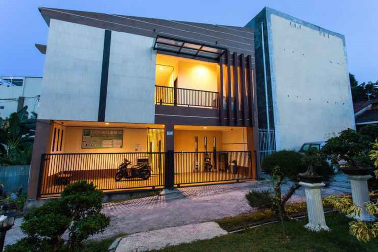 Comfort House ( Married Couple Concept ), Balikpapan