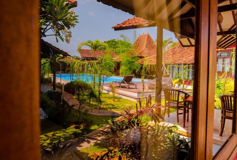 La Familie Jepara, Jepara