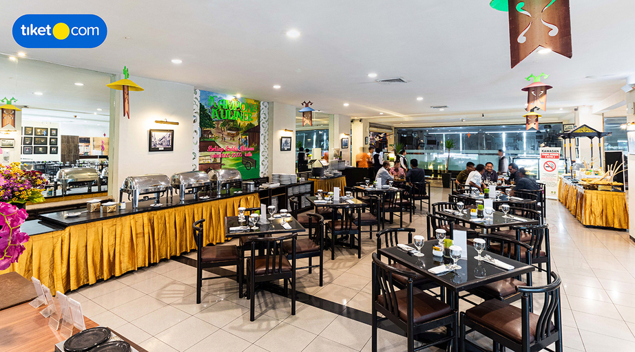 Food & Drinks 5, Garuda Plaza Hotel, Medan