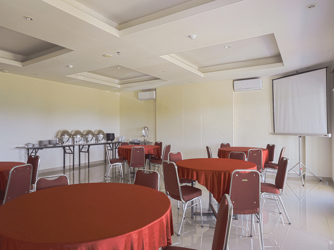 Food & Drinks 5, Hotel Grand Sayang Makassar, Makassar