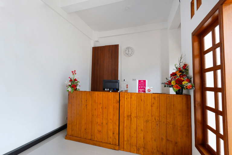 Others 5, SUPER OYO 3309 Forrest’inn, Kediri
