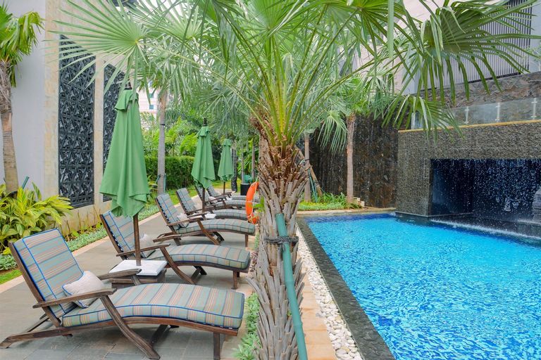 Luxurious 3BR Anandamaya Apartment By Travelio, Central Jakarta