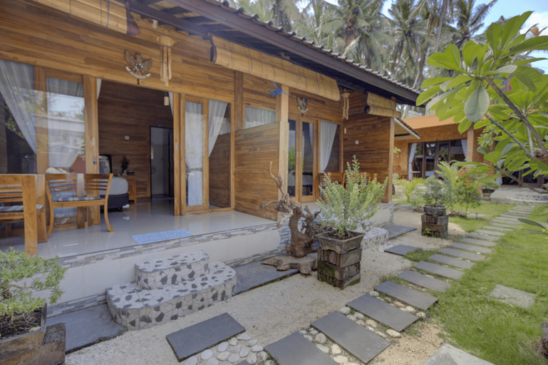 Public Area, Linas Villas, Klungkung