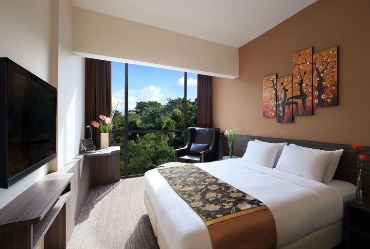 Bedroom 12