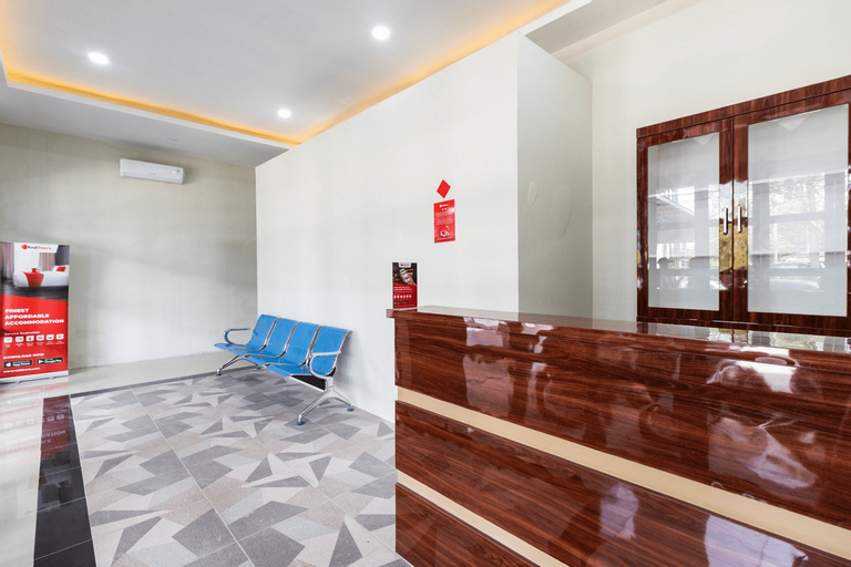 Exterior & Views 2, RedDoorz near Medan Amplas, Medan