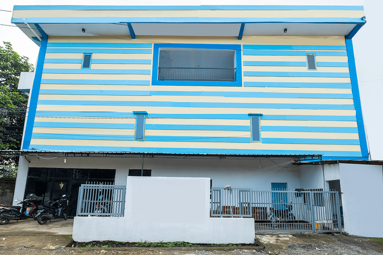 OYO 2775 Rf Homestay, Maros