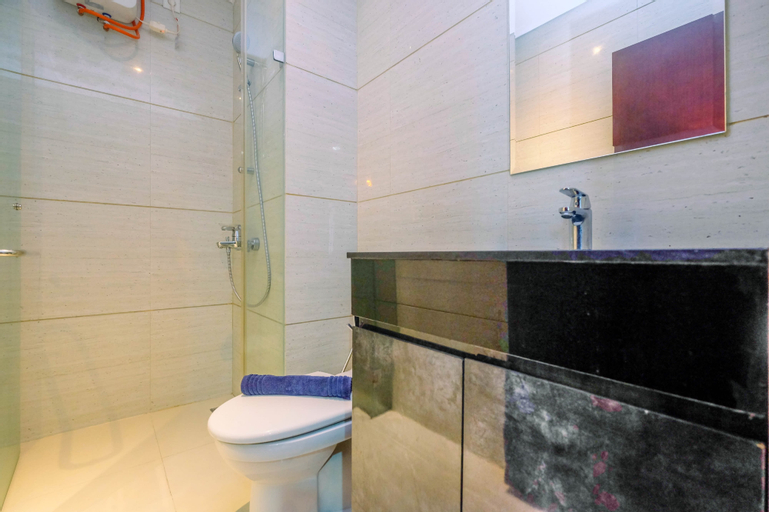 Cozy and Stylish Studio Apartment at Brooklyn Alam Sutera By Travelio, Tangerang Selatan