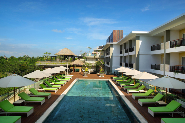 Swimming Pool 8