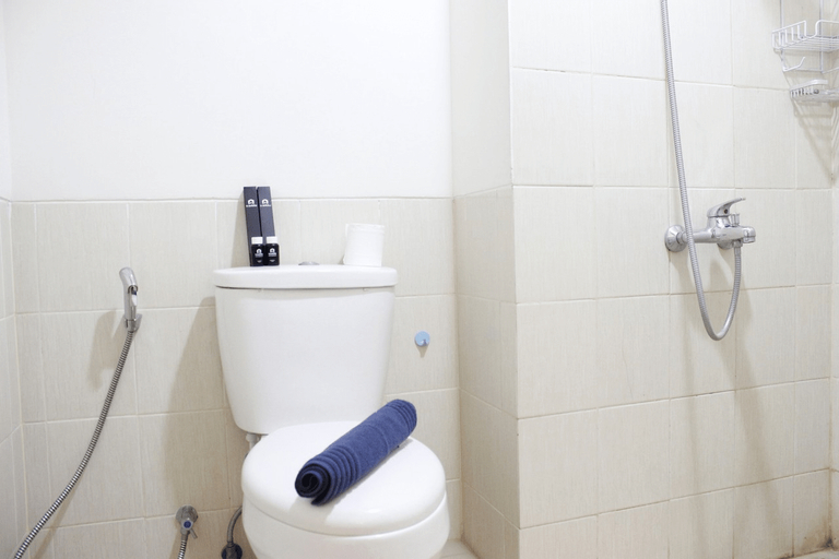 Chic Studio Apartment at Easton Park Residence Jatinangor By Travelio, Sumedang