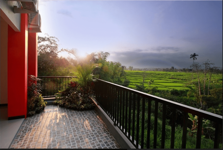 Exterior & Views 5, N Sungkar Guest House Syariah, Malang