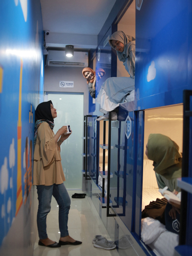 Rosalyne Sleepbox Hotel, Yogyakarta