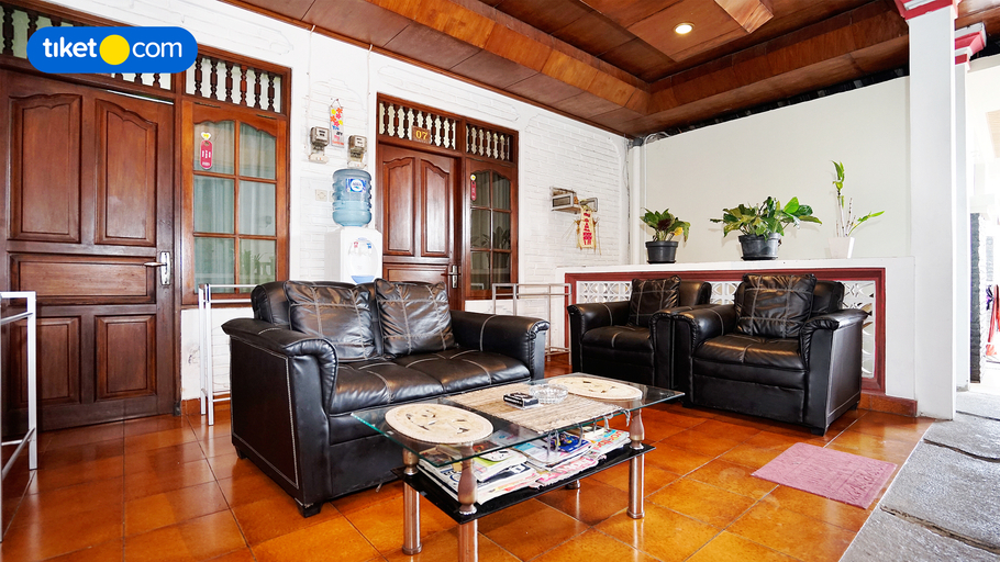 Public Area, Radha Homestay, Denpasar