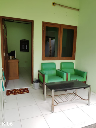 Embe Pitoe Syariah Gejayan, Yogyakarta