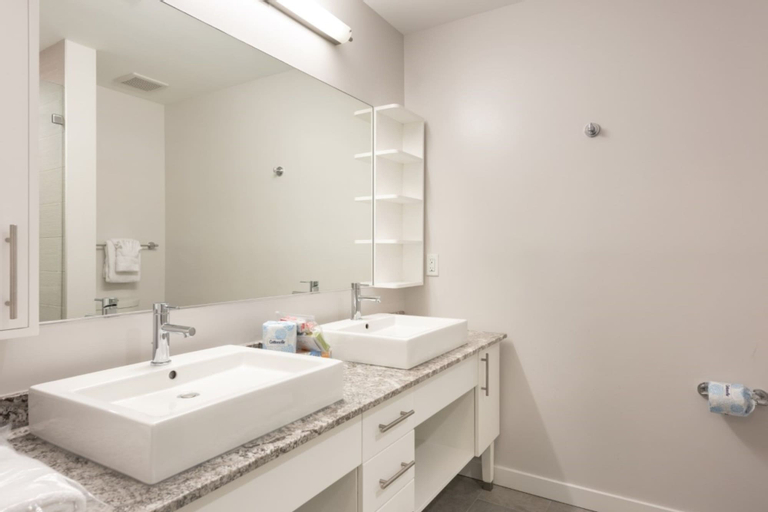 Global Luxury Suites in Downtown Bethesda, Montgomery
