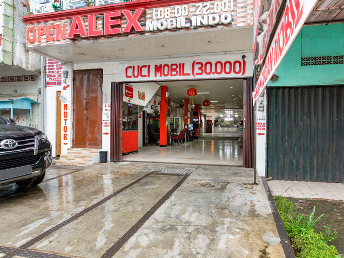 OYO 3420 Alex Hostel, Palembang