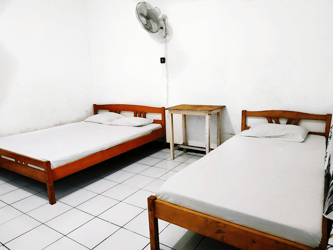 Bedroom 4, Hotel Beng Goan 2, Sikka