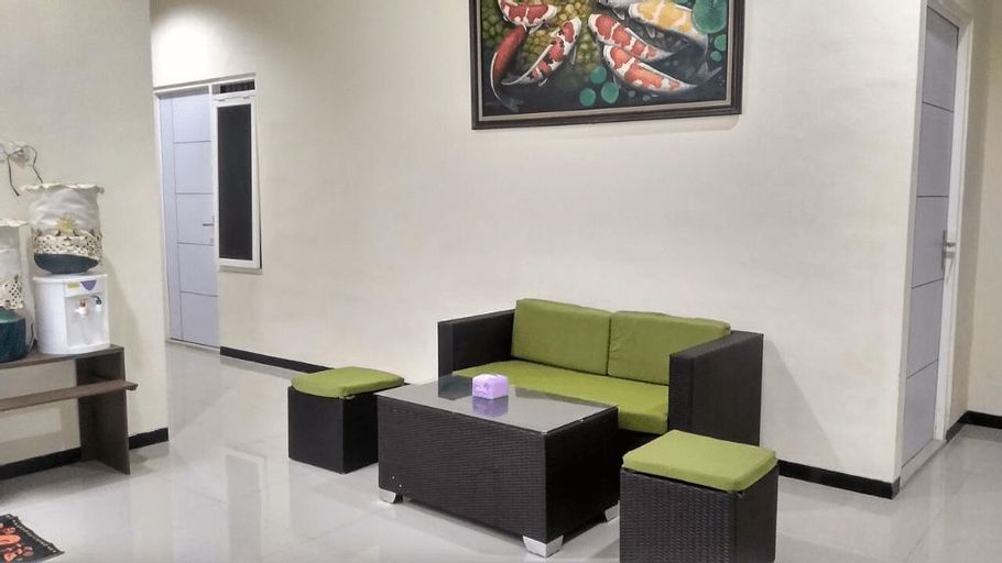 Nanna Homestay Batu (Syariah), Malang
