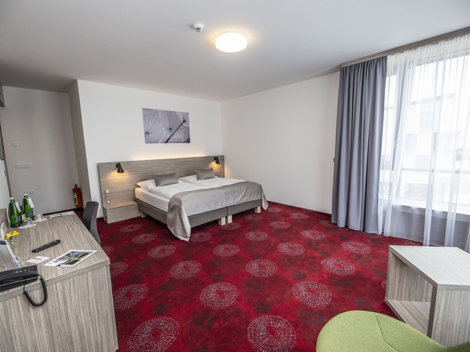 Bedroom 4, Hotel TAMMEL, Jičín