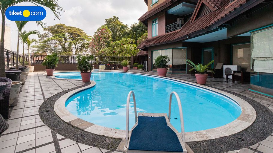 Travellers Suites Hotel, Medan