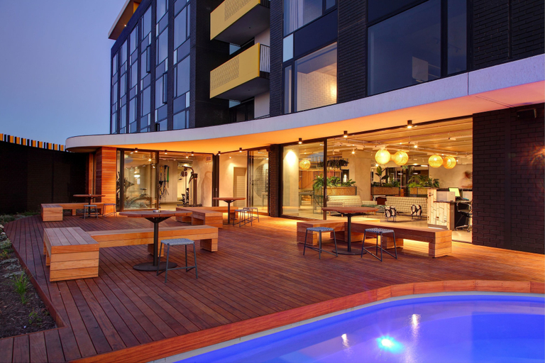 Food & Drinks 5, Stock Exchange Apartment Hotel, City of Cape Town