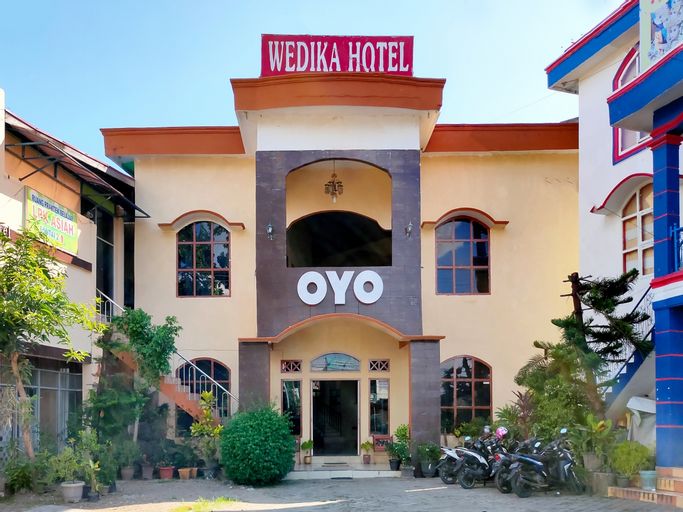 Exterior & Views 2, OYO 2994 Hotel Wedika, Bengkulu