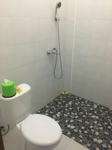 Bathroom 4, Repag Wayan Canggu Hostel, Badung