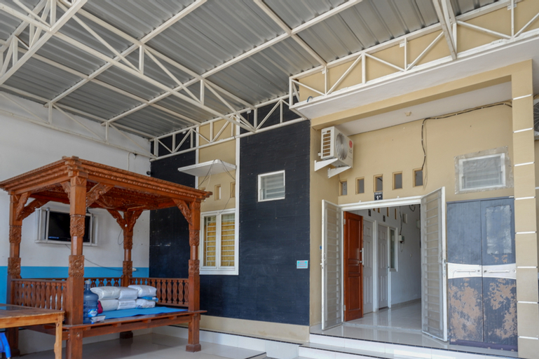 KoolKost Syariah near Universitas Diponegoro 2, Semarang