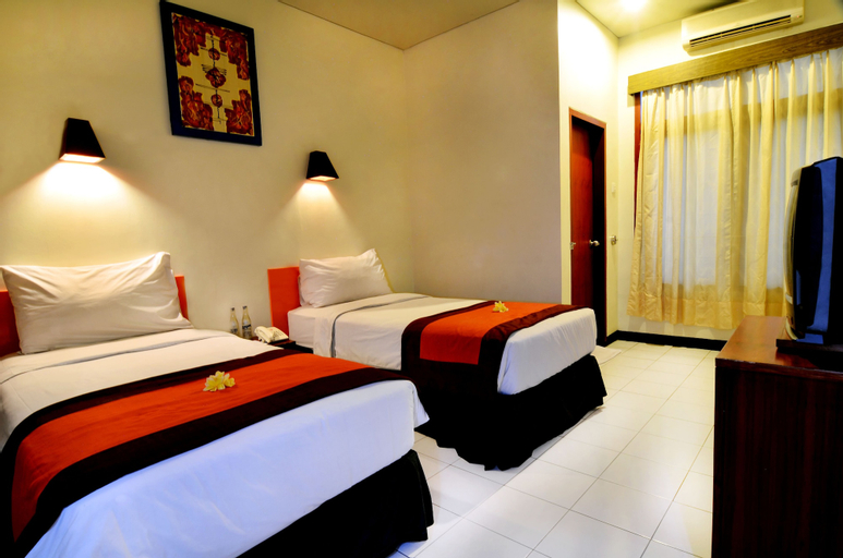 Bedroom 12