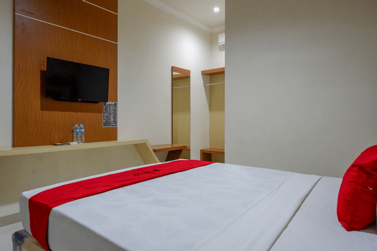 RedDoorz @ Hotel Bumi Palupy, Palu