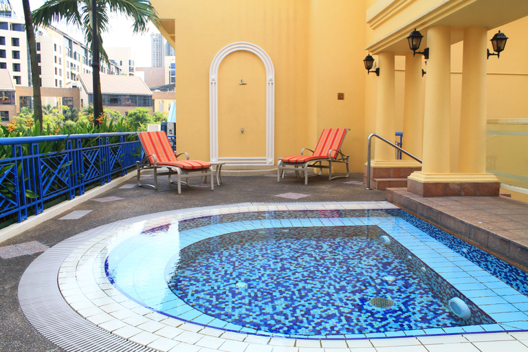 Sport & Beauty 4, Village Residence Robertson Quay, Singapore