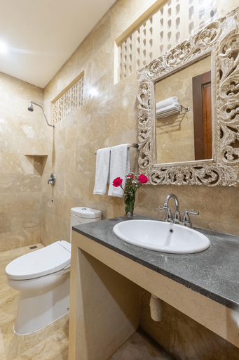 Bathroom 3, Kecik Inn, Badung